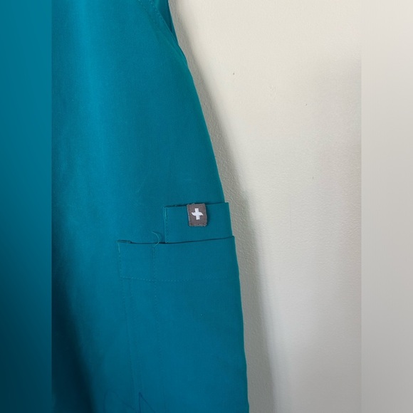 Figs Technical Collection Hydrogreen Yola Skinny Scrubs Size Small Tall - Picture 5 of 9